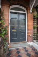 Elegant York House - on a beach road, sleeps 12, with sea views - Ferienwohnung