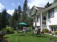 Silvern Lake Trail Bed and Breakfast - B&B