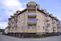 Apartamenty Bryza - Apartament Przylesie 14B dla 6 osób, Parking - B&B Świnoujście