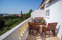 Apartment Barbat, Rab 2 - B&B