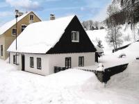 B&B Pernink - Holiday home in Pernink/Erzgebirge 1672 - Bed and Breakfast Pernink