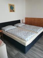 Deluxe Double Room with Extra Bed