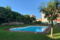 Garaje y piscina comunitaria! - B&B Suances