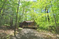 B&B Berkeley Springs - Cabin at Sleepy Creek - Charming Cabin - Bed and Breakfast Berkeley Springs