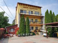 Abigél Vendégház - B&B