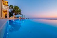 Ocean View Luxury Villa Ethra - B&B Grevediana