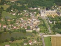 Maison dans le bourg - B&B La Chapelle-Montligeon