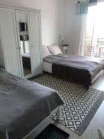 Habitación Triple con balcón