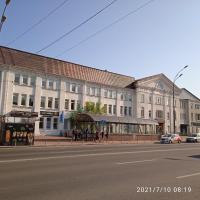 Two-Bedroom Apartment Zoya Butenko 10 K 2