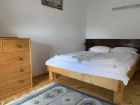 Cazare Iedera - B&B Sasca Montană