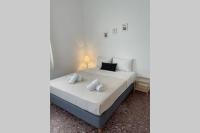 PANOS ROOMS Modern 3-Bedroom apartment - Ferienwohnung Andros