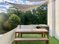 Bel appart pour 6 p, clim, parking et terrasse - B&B