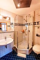 Ferienwohnungen Beim Hausbacher - B&B