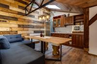 Four bedrooms apartment in the heart of Lviv - Ferienwohnung Lwiw