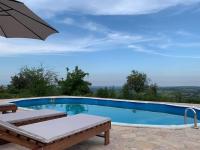 Talin Raj - Bed and Breakfast Aranđelovac