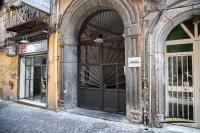 Residence Black & White - B&B Napoli