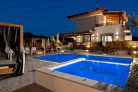 Panthea Luxury Villa - B&B Trianta