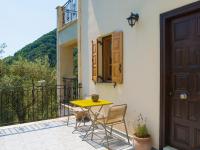 Olive House in Damouchari with a sea view - Delicious Houses - B&B