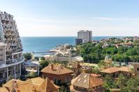 Gagarin Plaza Design Apartment - B&B Odessa