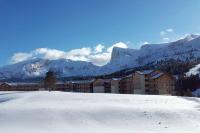 Appart terrasse Superdevoluy - Bed and Breakfast