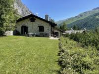 L'Atelier du Temps - Baita Grandes Jorasses - B&B Montita