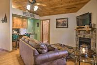 B&B Branson West - Lakeside Resort Retreat with Pool Access and Deck! - Bed and Breakfast Branson West