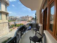 Cozy Studio on Europe Square - B&B Batumi