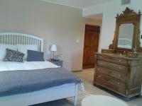 Kamer met Queensize Bed