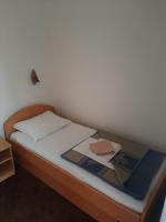 Camera Doppia con Letti Singoli