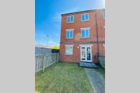 "Fishermans House" By Greenstay Serviced Accommodation - Large 4 Bed House With Parking - The Perfect Choice For Contractors, Families & Mixed Groups - B&B Grimsby