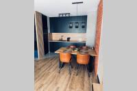 Apartament Manufaktura z bezpłatnym parkingiem - B&B Łódź