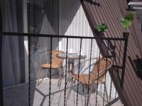 Studio near metro Yaroslava Mudroho, Universytet - Mykoly Khvylovoho str 5-3 - Chambres d'hôtes Kharkiv