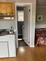 Habitación Doble Pequeña con zona de cocina