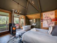 B&B Oudtshoorn - De Cango Farm - Bed and Breakfast Oudtshoorn