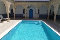 Maison typiques (houche) avec piscine - B&B