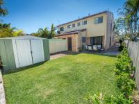 1 19 Norburn Avenue - Pet friendly property only 290 metres from Little beach waterfront. - B&B