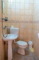 Dreibettzimmer mit eigenem Bad