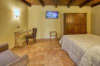 Luxury Triple Room