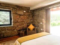 Suite with Garden View