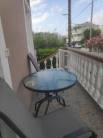 Unique Home - B&B Nea Peramos