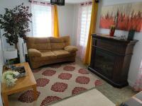 Vibrant apartment in the heart of the town - B&B Edmundston