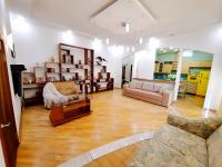 Дворівнева квартира у центрі біля корпусного парку Мережа Alex Apartments Цілодобове безконтактне заселення Документи для відрядження - Chambres d’hôtes Poltava