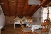 Apartamento con balcón