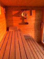 Chatka - C - Vyhlídka nad řekou - B&B Zdiby