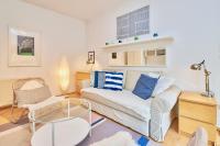Apartment with Balcony - TOP 2 