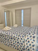 The Cove 1.3km from beach - B&B Formia