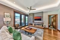 Luxury 2Br Residence Steps From Heavenly Village & Gondola Condo - Chambres d'hôtes South Lake Tahoe