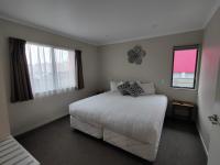 Two Bedroom Family Spa Bath Unit