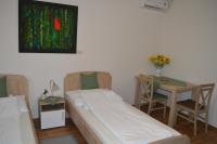 Apartment (2 Adults)