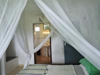 Three-Bedroom Cottage Sea Facing